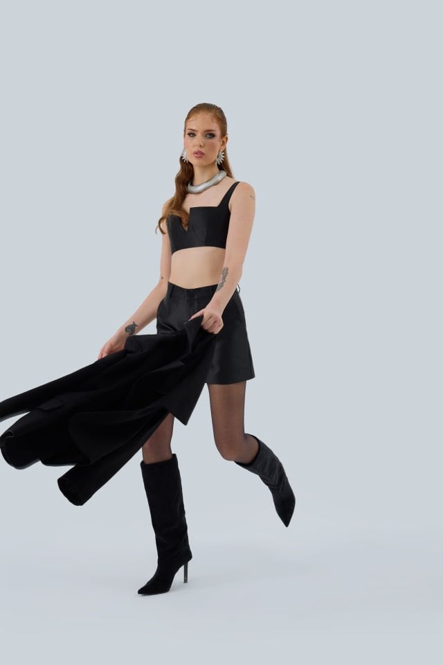 Rati Black