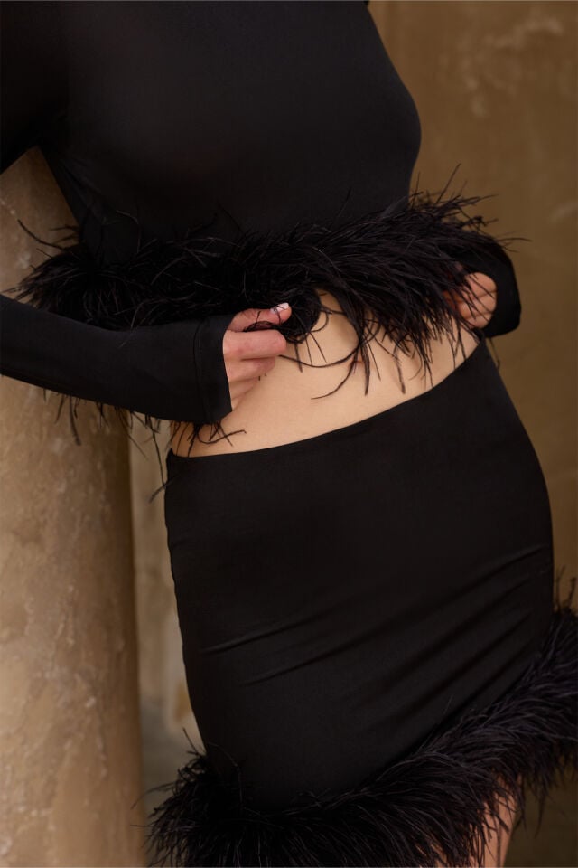 Noir Enigma Top